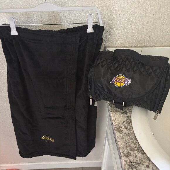 Lakers Bundle - Shower Wrap and Cosmetic Bag - Picture 1 of 7